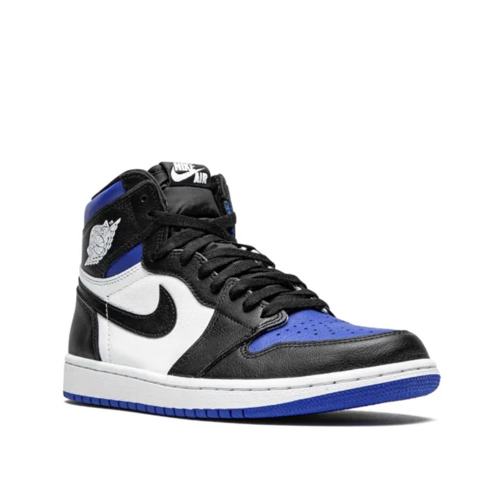 Jordan
Air Jordan 1 Retro High OG "Royal Toe" sneakers 11